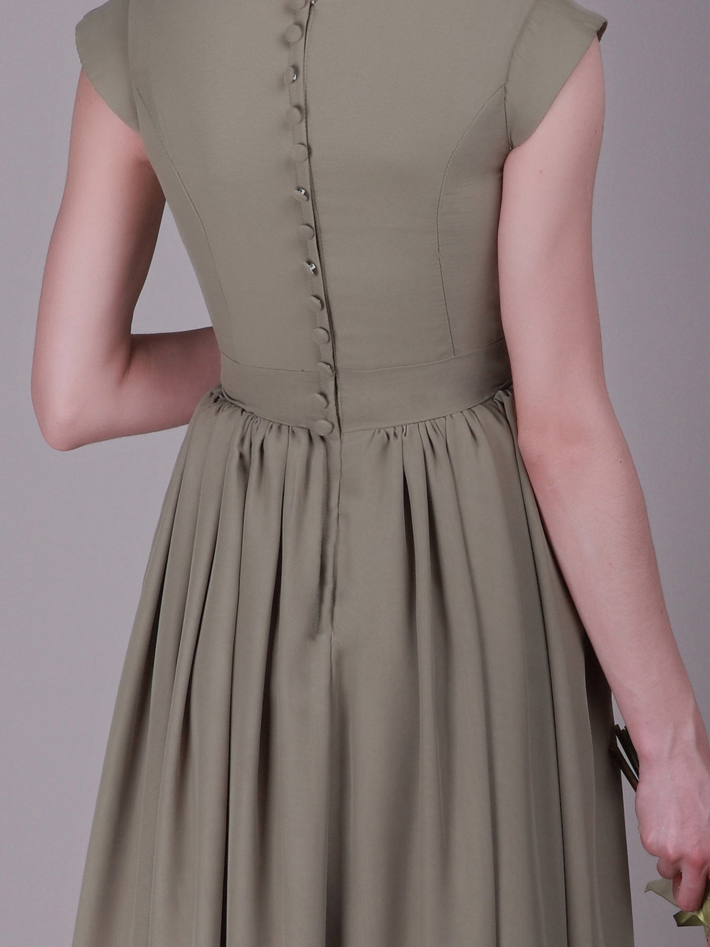 Chiffon Scoop Neck Sleeveless Bridesmaid Dress| Plus Size | 60+ Colors