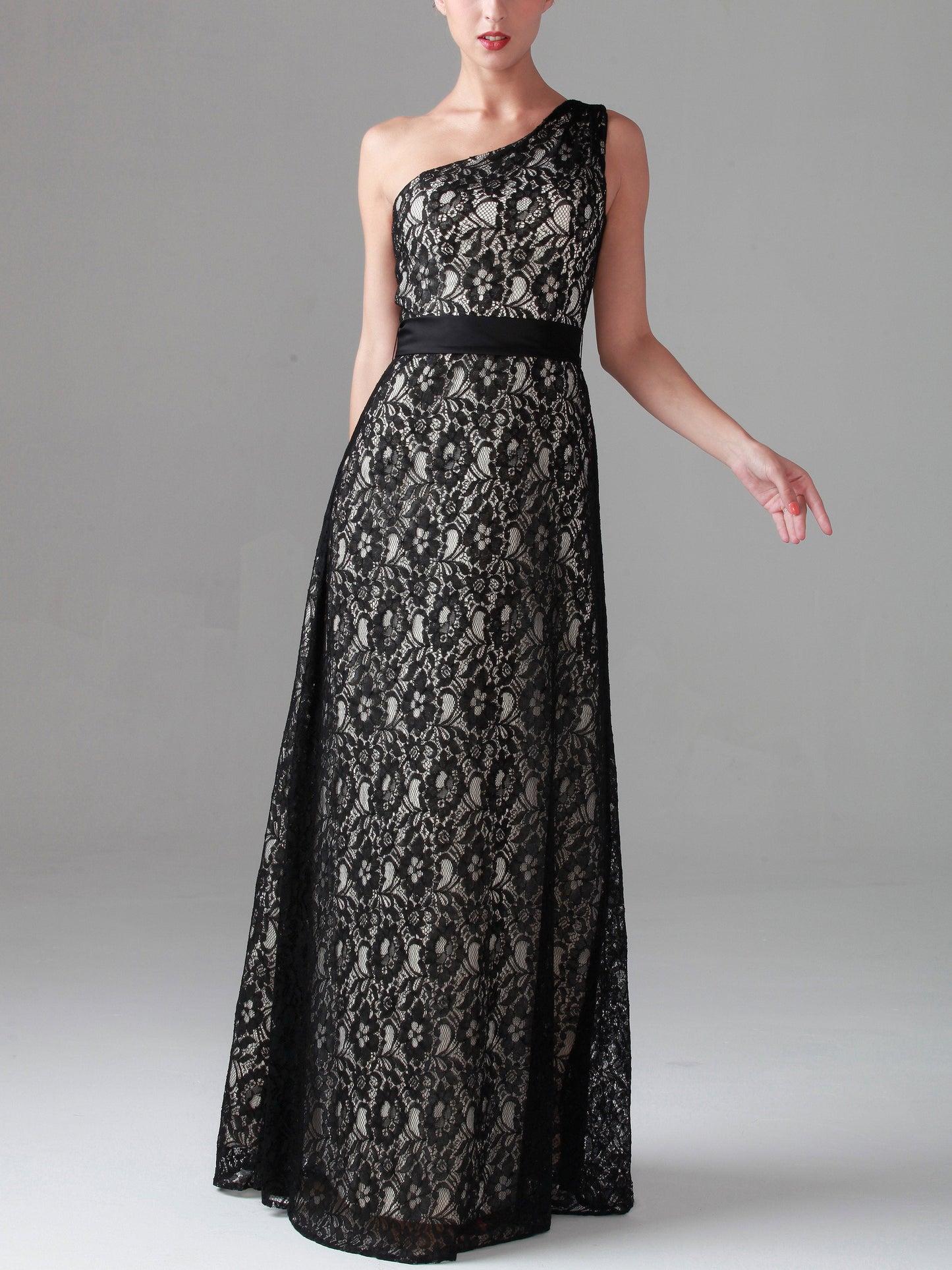Chiffon Scoop Neck Sleeveless Bridesmaid Dress| Plus Size | 60+ Colors