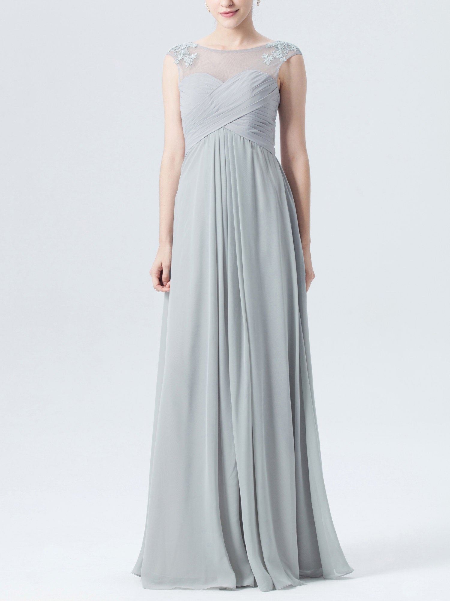 Lace Scoop Neck Sleeveless Bridesmaid Dress| Plus Size | 60+ Colors