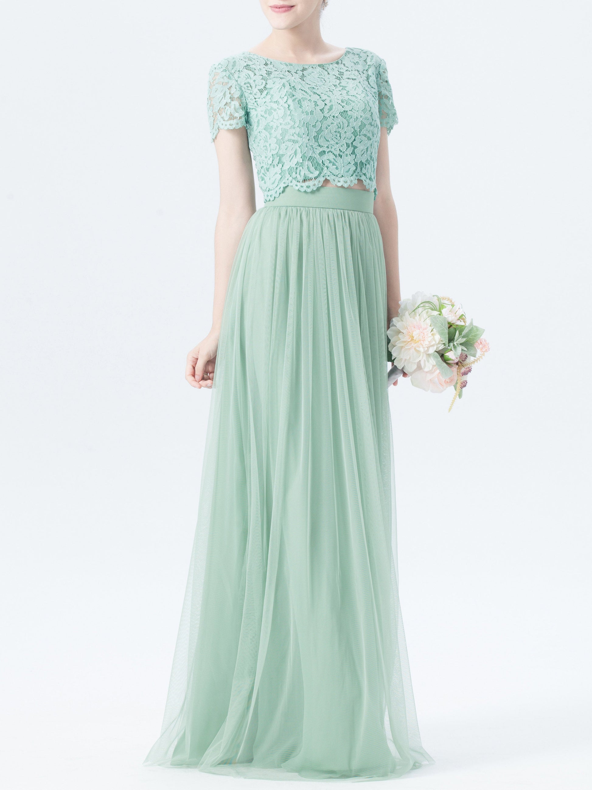 Lace Scoop Neck Sleeveless Bridesmaid Dress| Plus Size | 60+ Colors