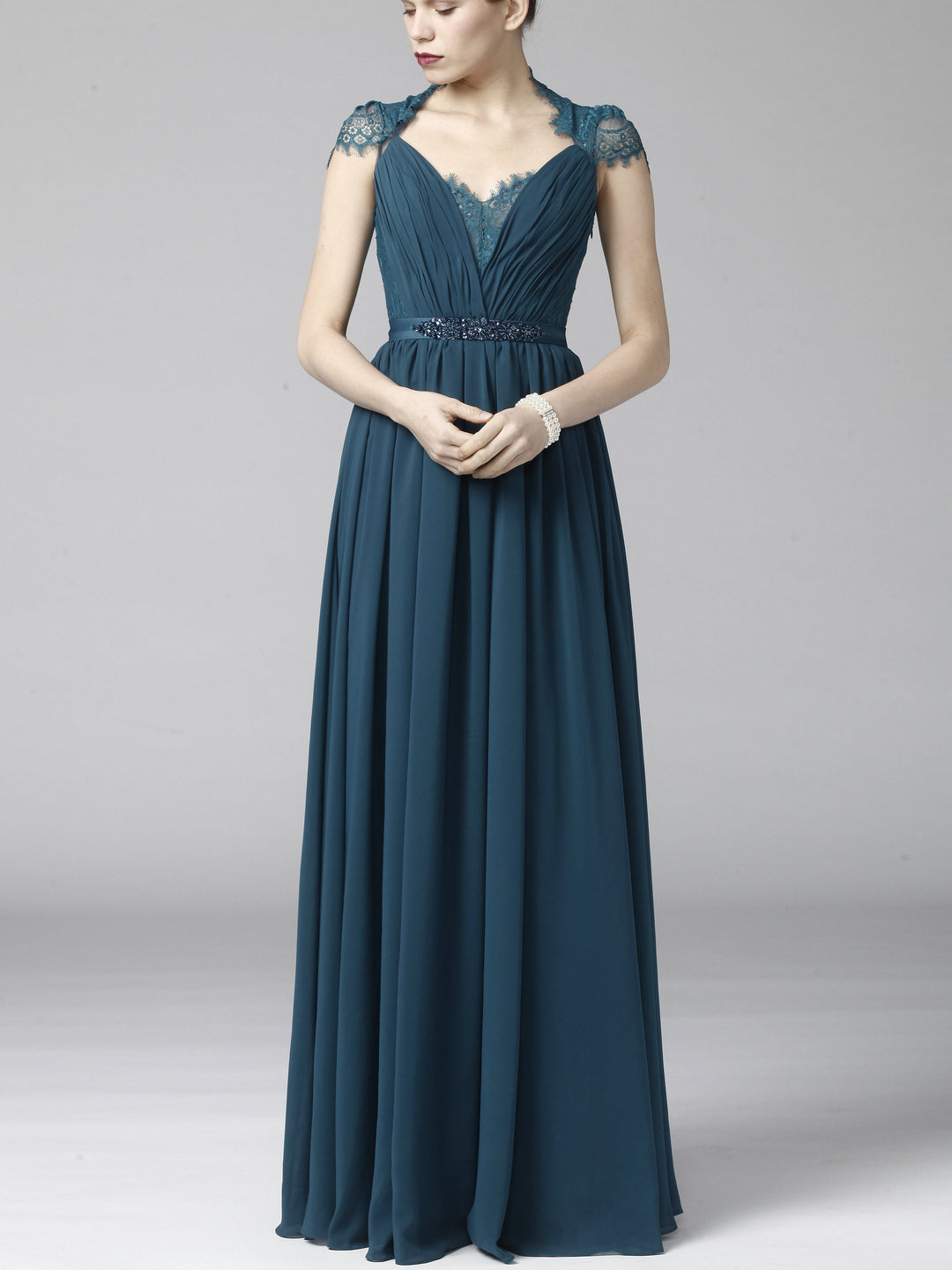 Chiffon Jewel Neck Sleeveless Bridesmaid Dress| Plus Size